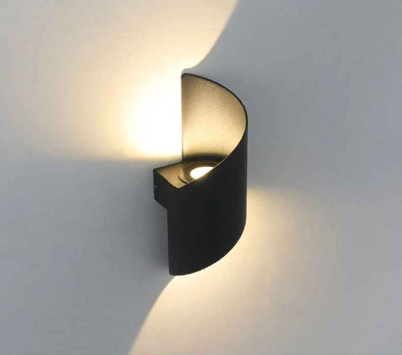 appique murale chambre noir vue interieur