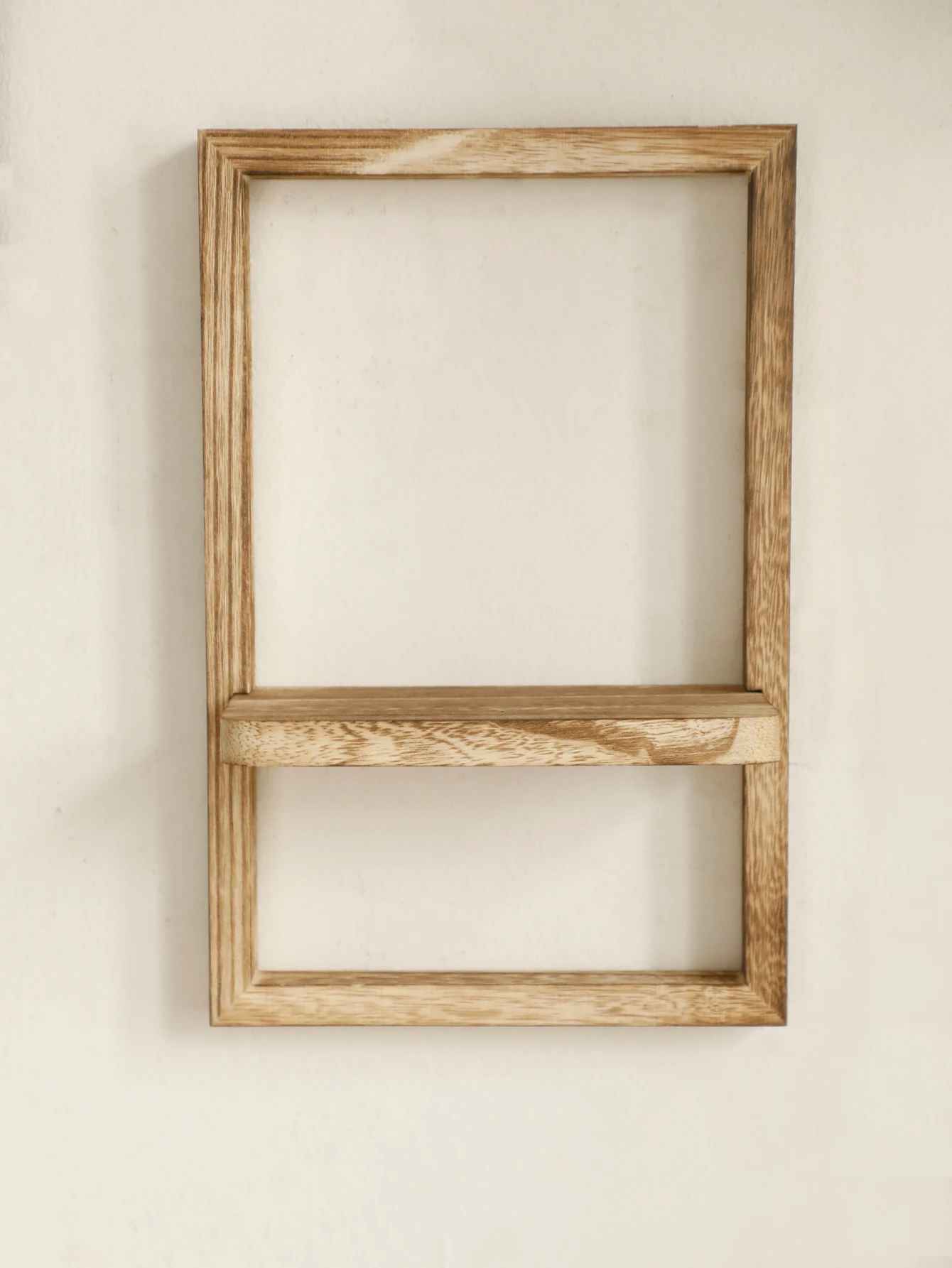 etagere bois couleur pale