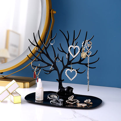 porte bijoux noir tres joli