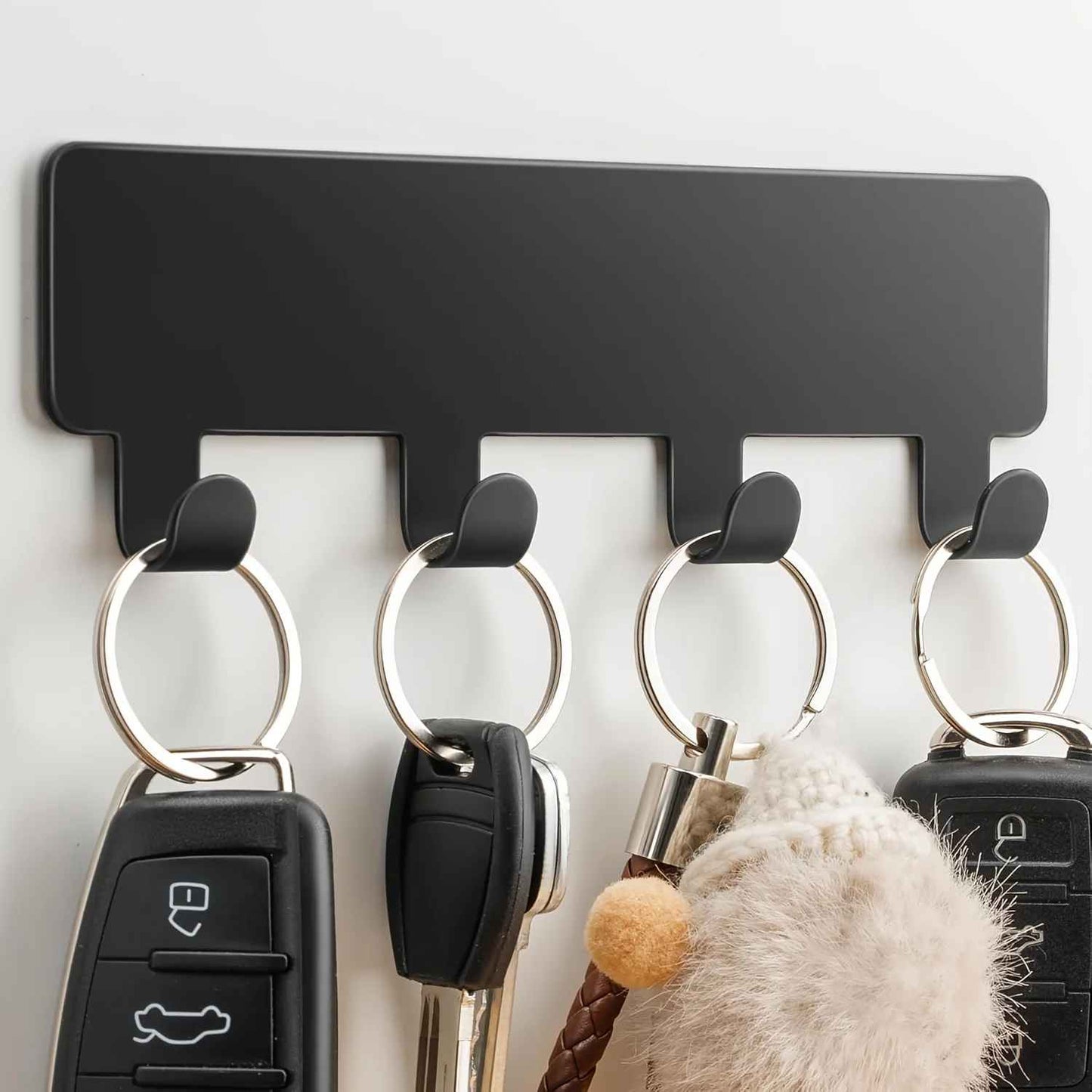 porte cles mural noir quatre crochets