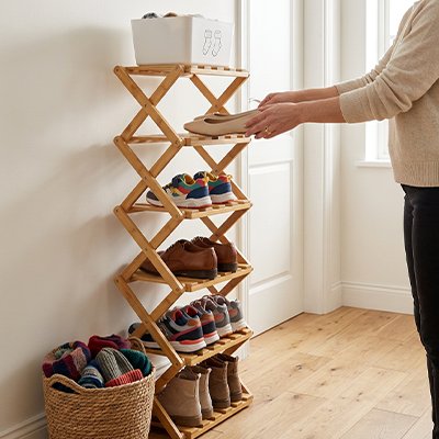 Étagère à chaussures