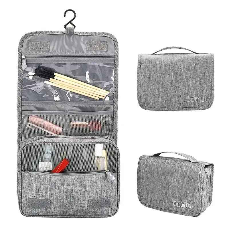 tres jolie trousse de toilette